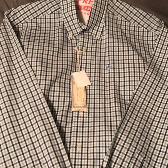 Southern Tide “Skipjack” button down size M - Picture 2 of 3